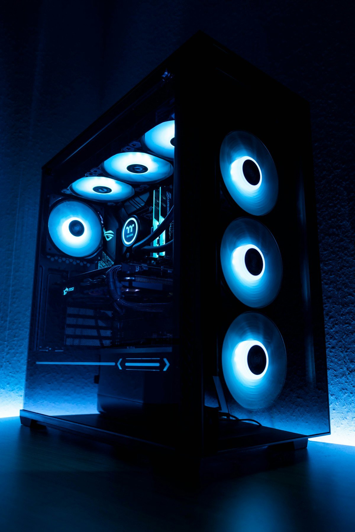 PC Gamer Ultra Beast | RTX 4080 Super + i9-14900KF + 32GB DDR5